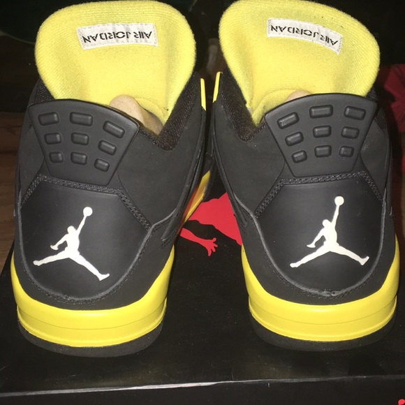 Jordan 4 thunder vnds size 11 - Picture 3 of 8